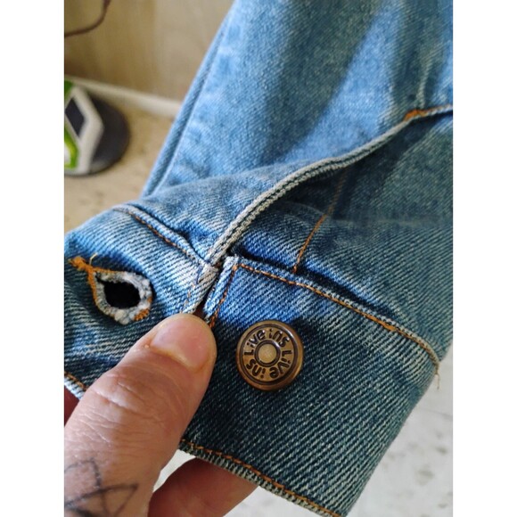 Y2K Live Ins Red Camel Denim Jacket Graphic Interior Trucker Unisex Small 90s - Picture 8 of 16